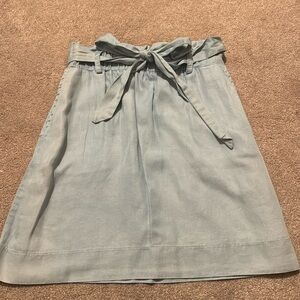 women’s light wash denim skirt